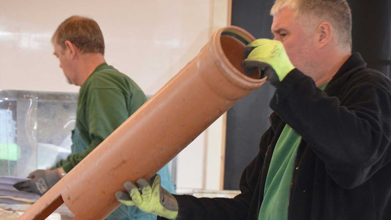why pvc pipes recycling worker why pvc pipes recycling worker